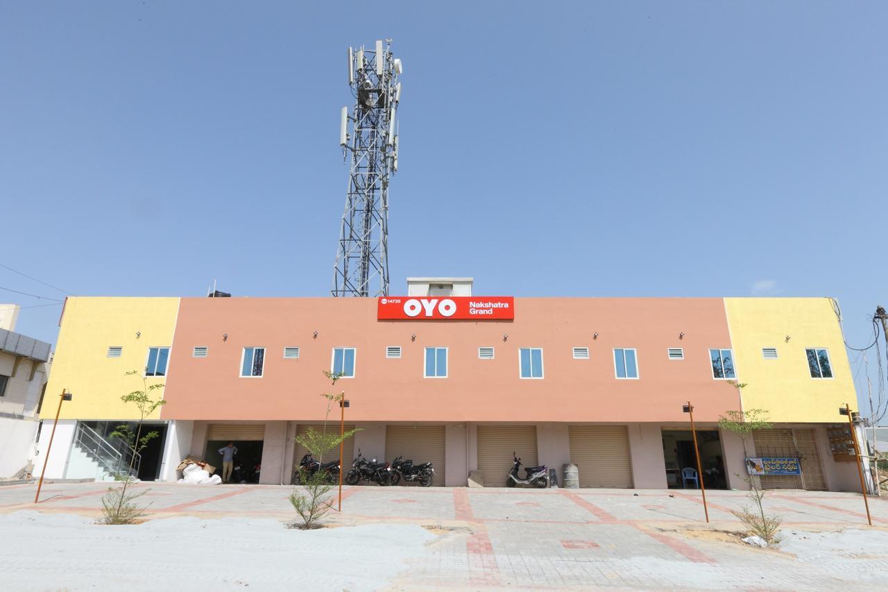Oyo 14735 Nakshatra Grand Tirupati Eksteriør bilde